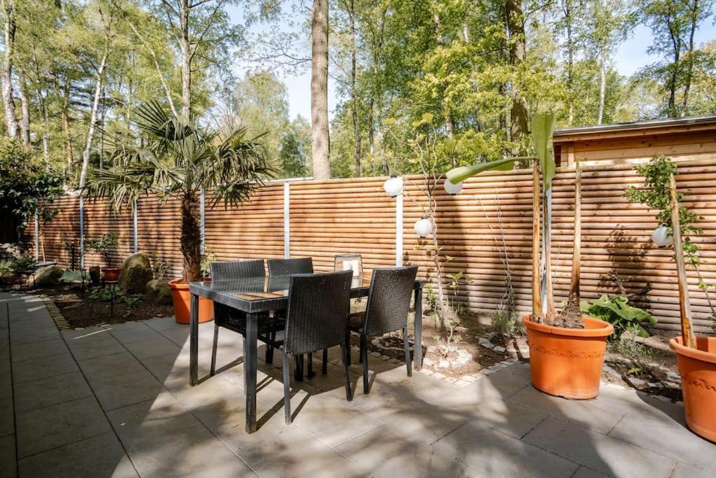Tolles Apartment In Idyllischer Ruhiger Lage ブラウンシュバイク エクステリア 写真